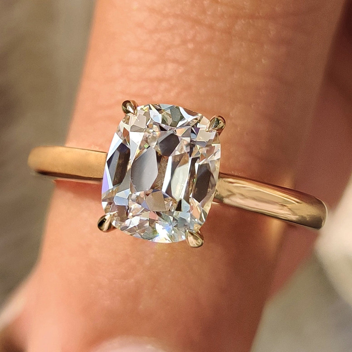 2.0 CT Cushion Diamond Encircled Dainty Solitaire Engagement Ring