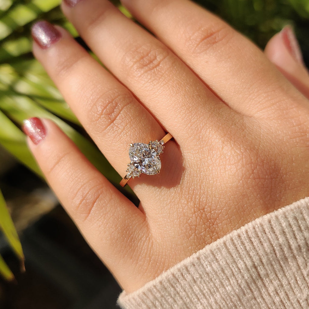 2.0 CT Oval Diamond Illuminated Cluster Engagement Ring