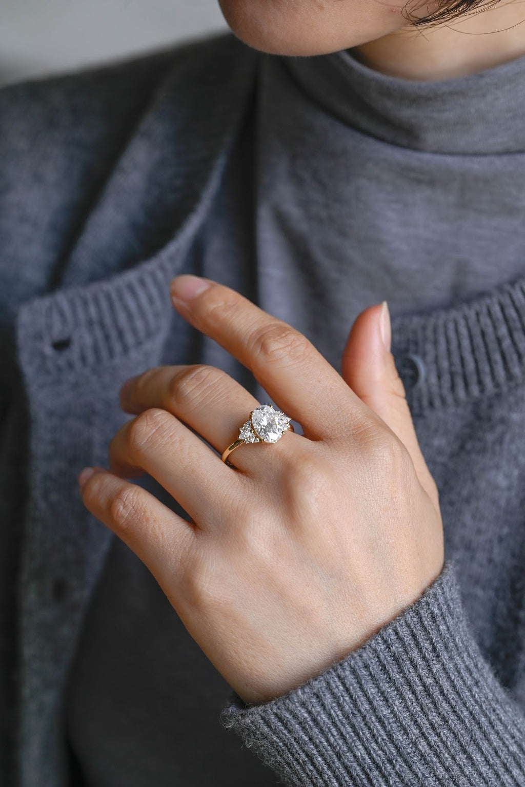 2.0 CT Oval Diamond Round Accent Cluster Engagement Ring