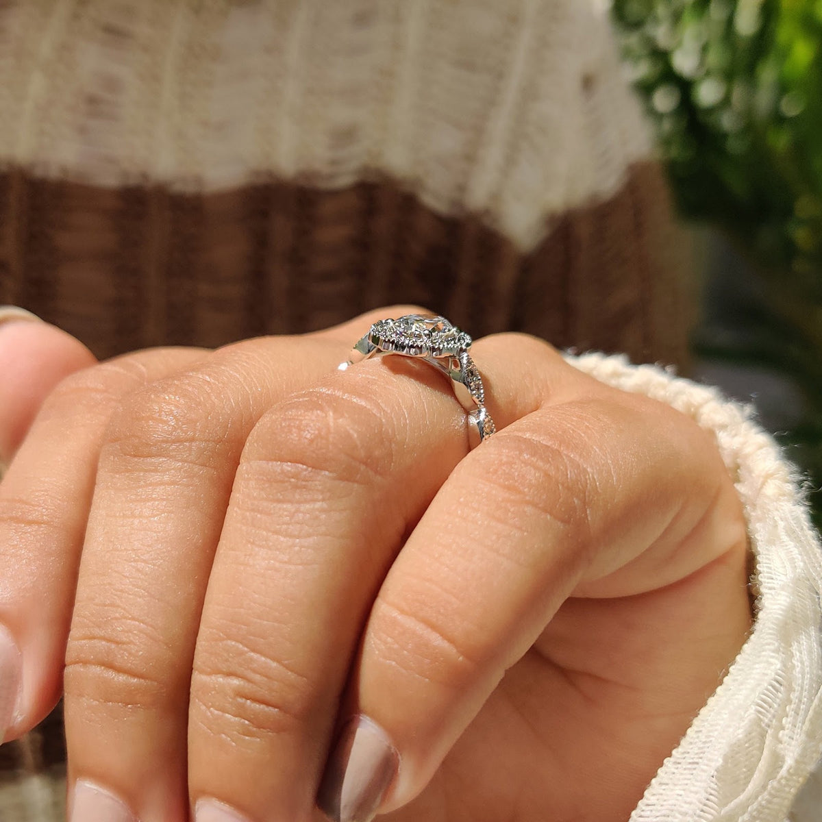 2.0 CT Oval Diamond Subtle Halo Pavé Milgrain Engagement Ring