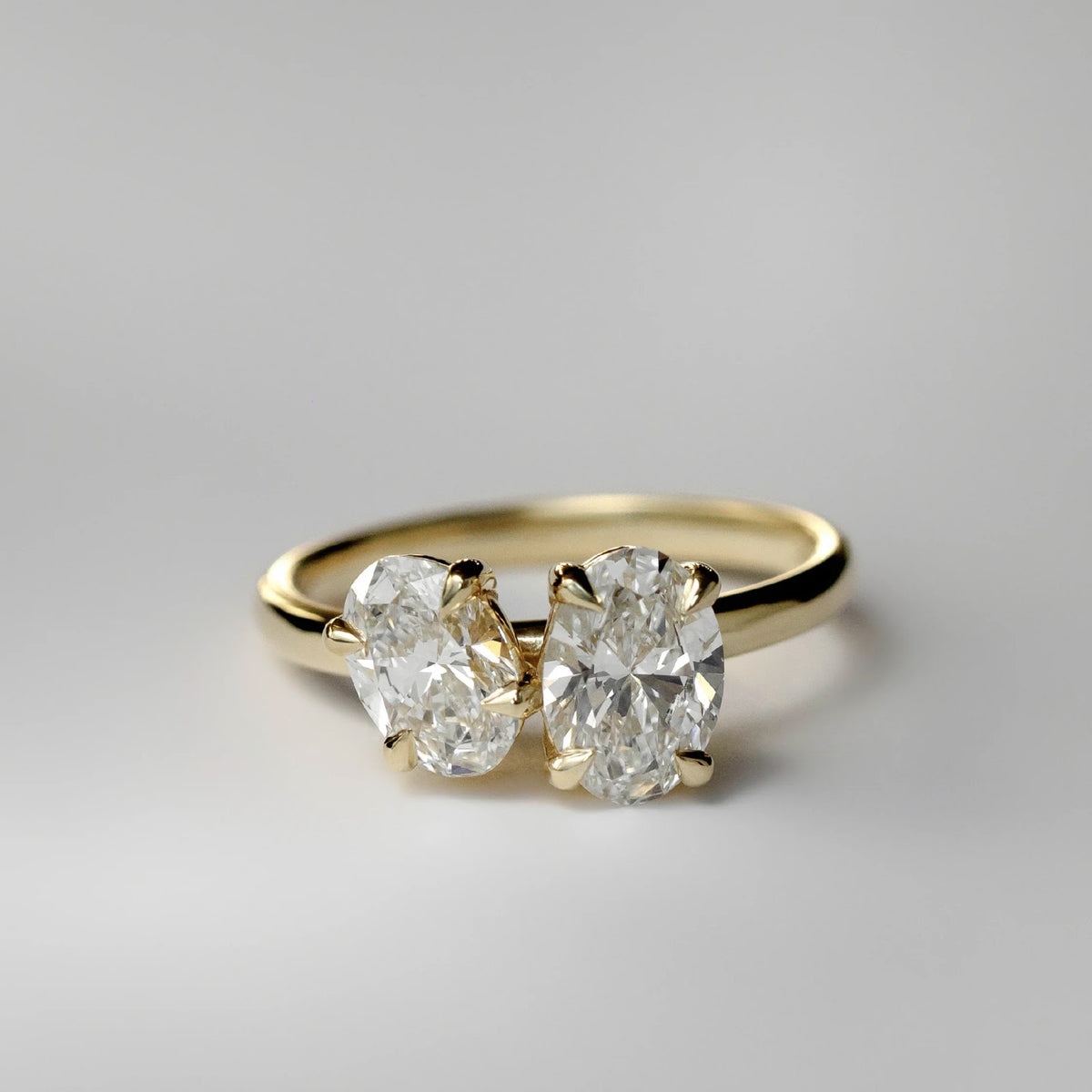2.50 CT Oval Diamond Paired Stone Toi et Moi Engagement Ring