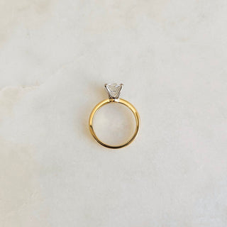 2.0 CT  Round Cut Solitaire Moissanite Engagement Ring