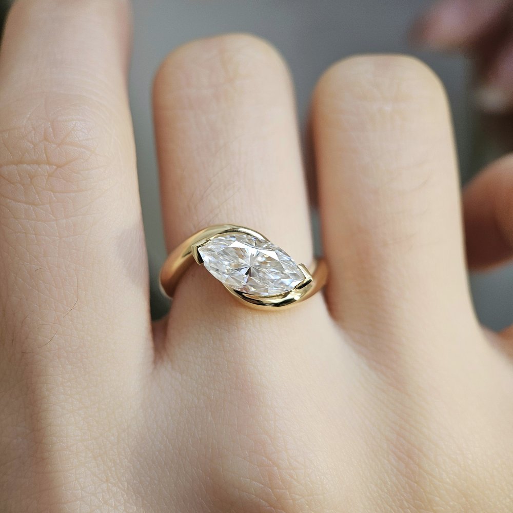 2.0 CT Marquise Cut Unique Solitaire Moissanite Engagement Ring