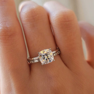 2.0 CT Cushion Cut Solitaire Moissanite Engagement Ring