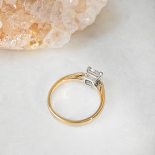 1.20 CT Round Cut Solitaire Moissanite Engagement Ring