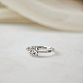 0.58 CT Round Solitaire Moissanite Engagement Rin