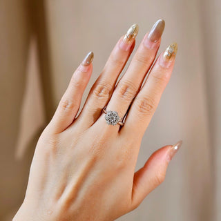 0.74 CT Round Cluster Moissanite Engagement Ring