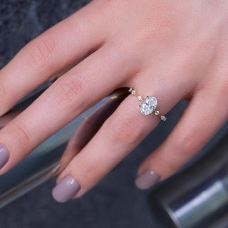 1.50-3.50 CT Oval CVD Diamond Dainty Engagement Ring