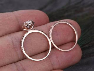 1.0 CT Pear Cut Halo Moissanite Bridal Ring Set - violetjewels