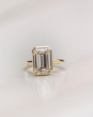 4.90 CT Emerald Cut Bezel Solitaire Moissanite Engagement Ring - violetjewels