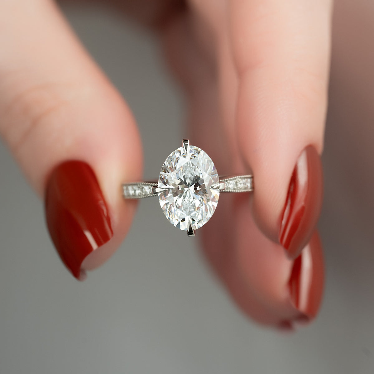 2.0-4.0 CT Oval Lab Grown Diamond Vintage Engagement Ring