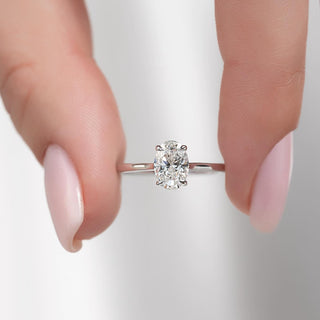 1.0 -3.0 CT Oval CVD Diamond Solitaire Engagement Ring