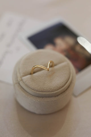 Plain Band Curved Wedding Band