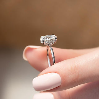 1.0-3.0 CT Oval CVD Diamond Hidden Halo Engagement Ring