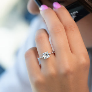 1.0-3.0 CT Cushion CVD Diamond Dainty Engagement Ring