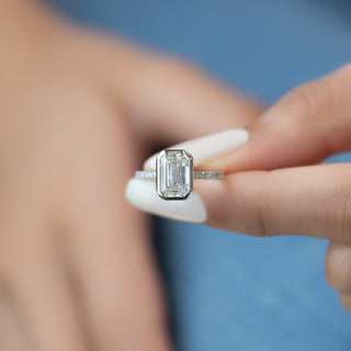 150-3.50 CT Emerald CVD Diamond Bezel Soliaire Engagement Ring