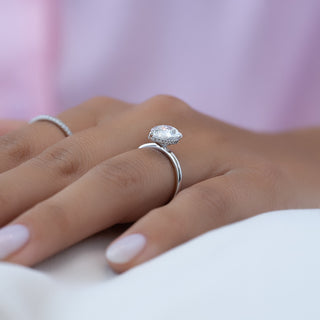 1.0-3.0 CT Pear CVD Diamond Hidden Halo Engagement Ring