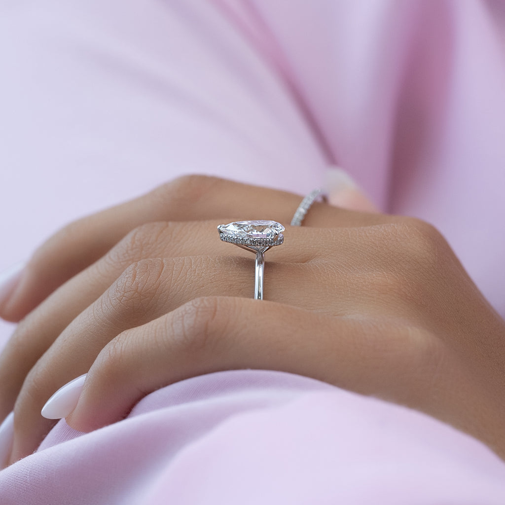 1.0-3.0 CT Pear  Lab Grown Diamond Hidden Halo Engagement Ring