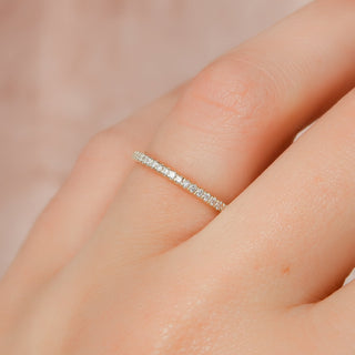 Round diamond half eternity wedding band – classic sparkle with timeless elegance