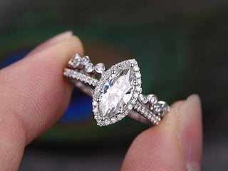 1.0 CT Marquise Cut Halo Moissanite Bridal Ring Set - violetjewels