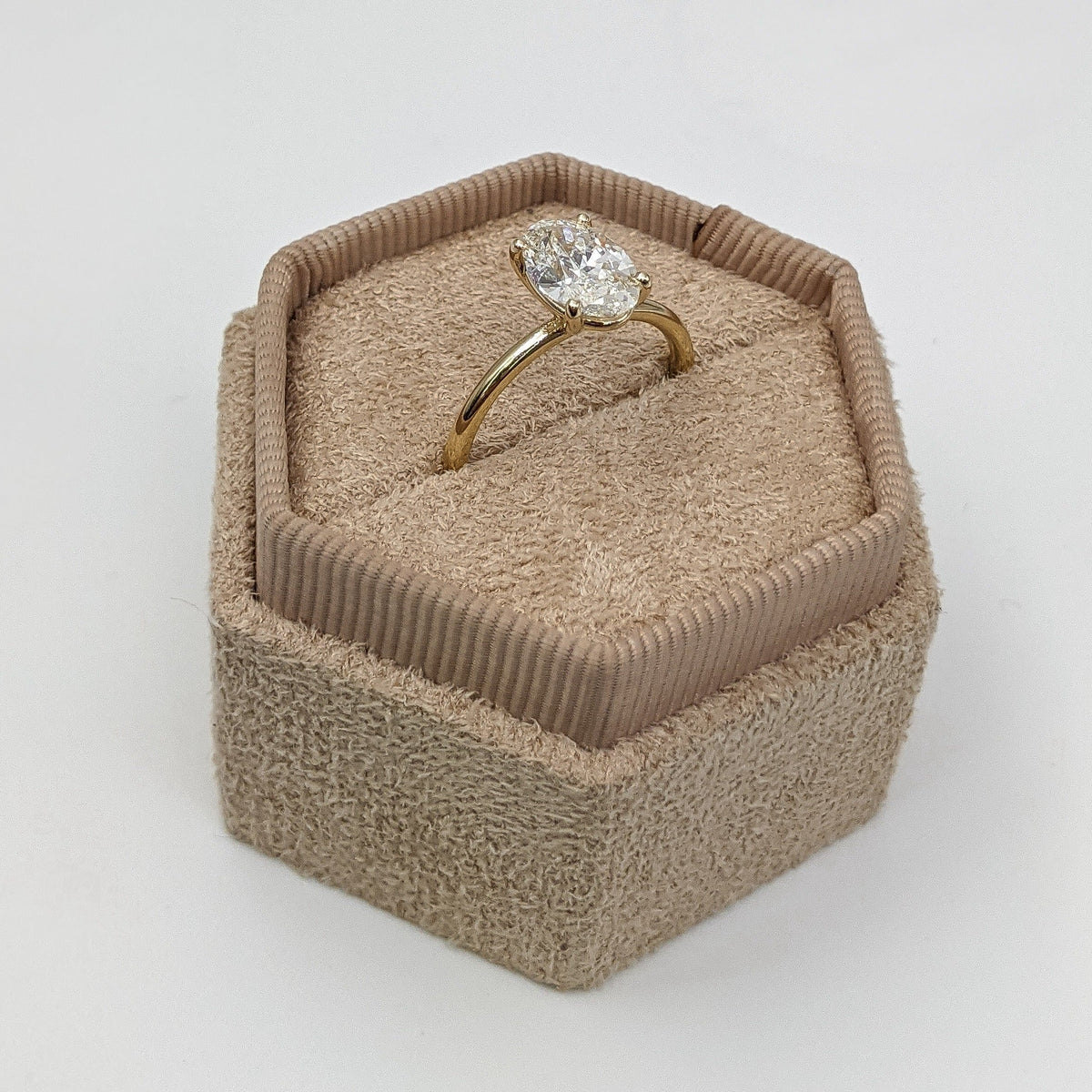1.5ct Oval G- VS2 Diamond Solitaire Engagement Ring - violetjewels