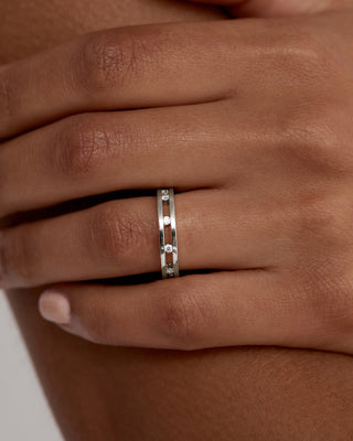 0.30 TCW Round EF-VVS Diamond Double Wedding Band