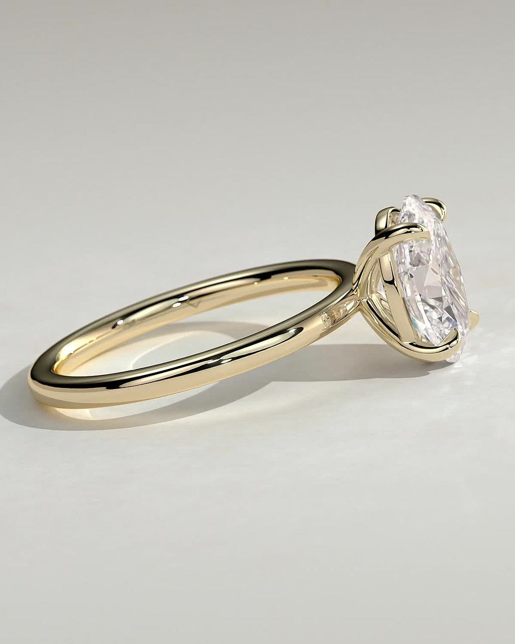 Oval Cut Diamond Claw Solitaire Engagement Ring