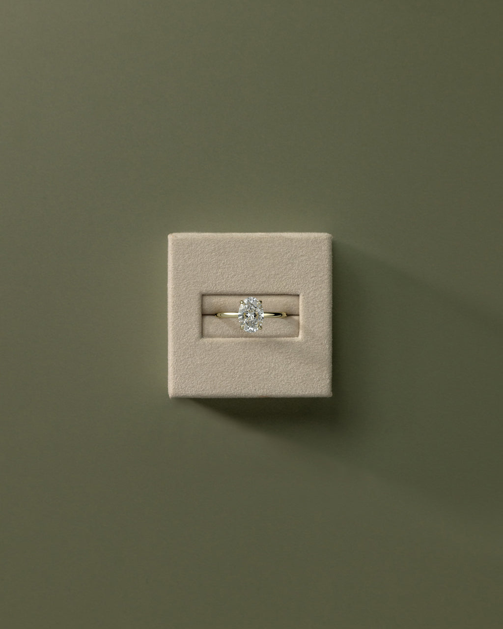Oval Cut Diamond Claw Solitaire Engagement Ring