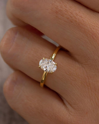 1.5 CT Oval E/VS2 CVD Diamond Hidden Halo Style Engagement Ring