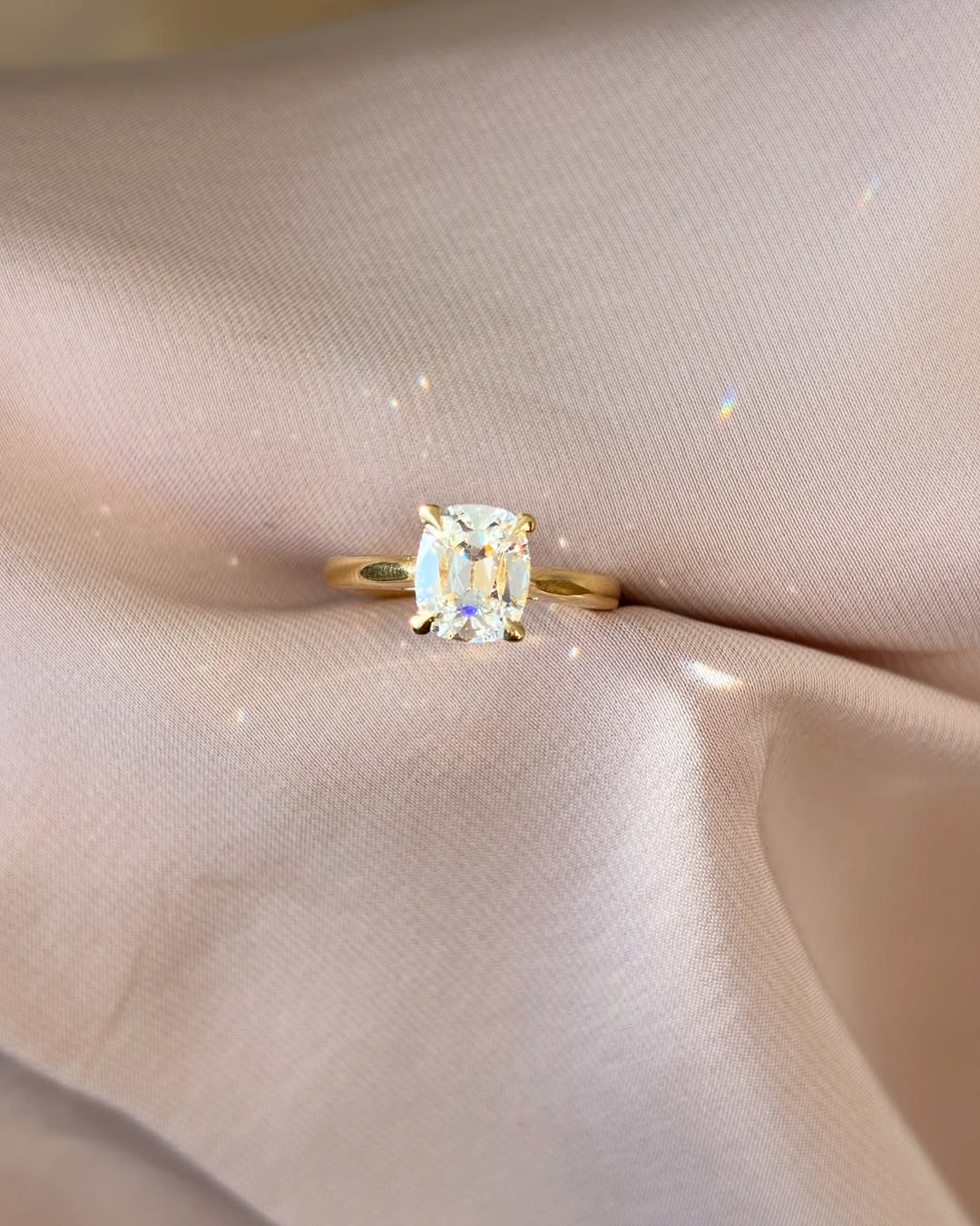 1.0-3.50 CT Cushion Lab Grown Diamond Solitaire Engagement Ring
