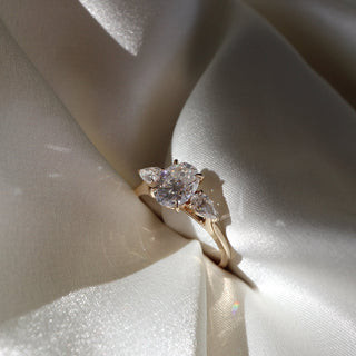 Three Stone Ring with 2.0 CT Oval Moissanite - violetjewels