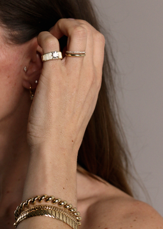 Plain Curved Wedding Band