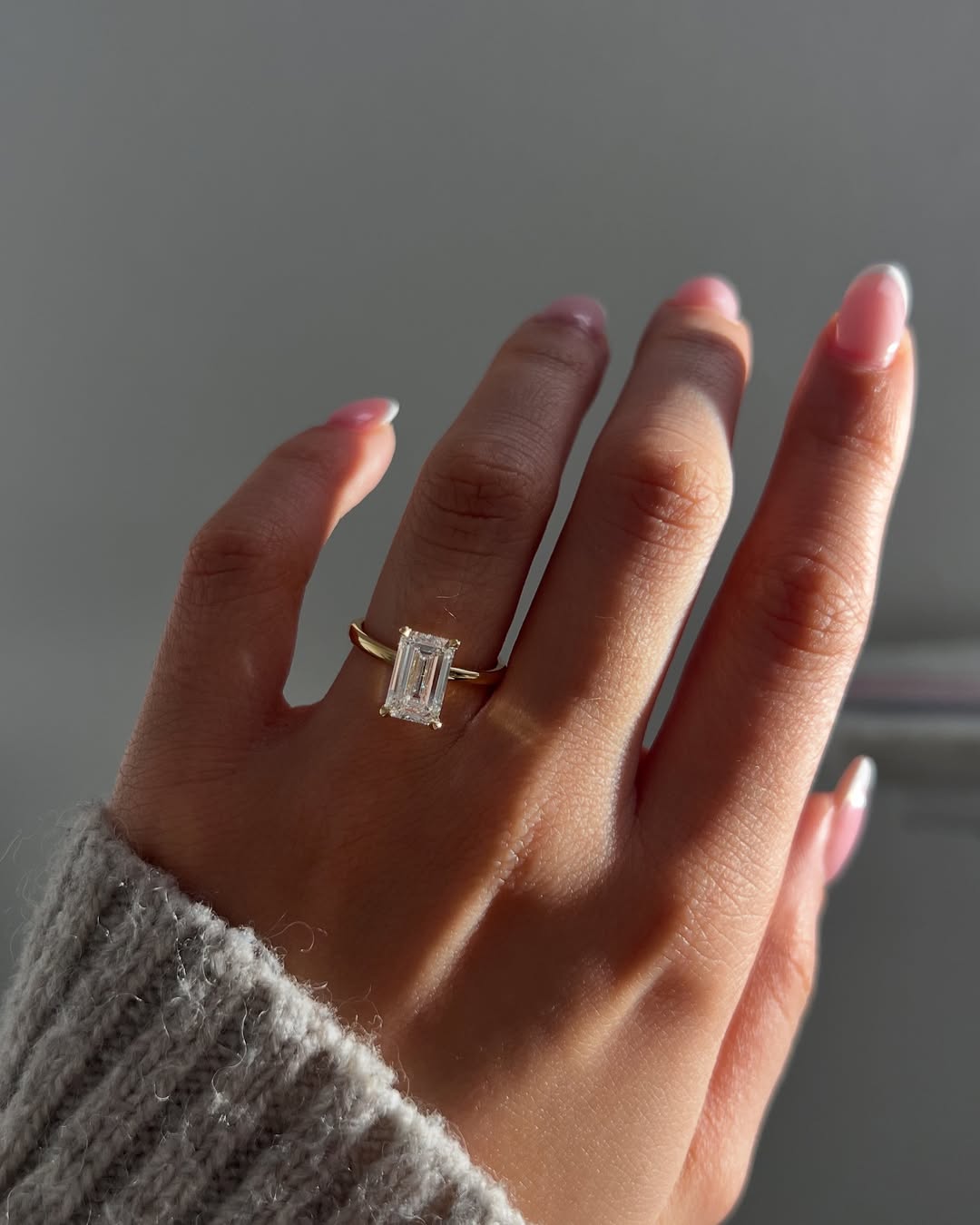 1.0-3.0 CT Emerald Lab Grown Diamond Solitare Engagement Ring