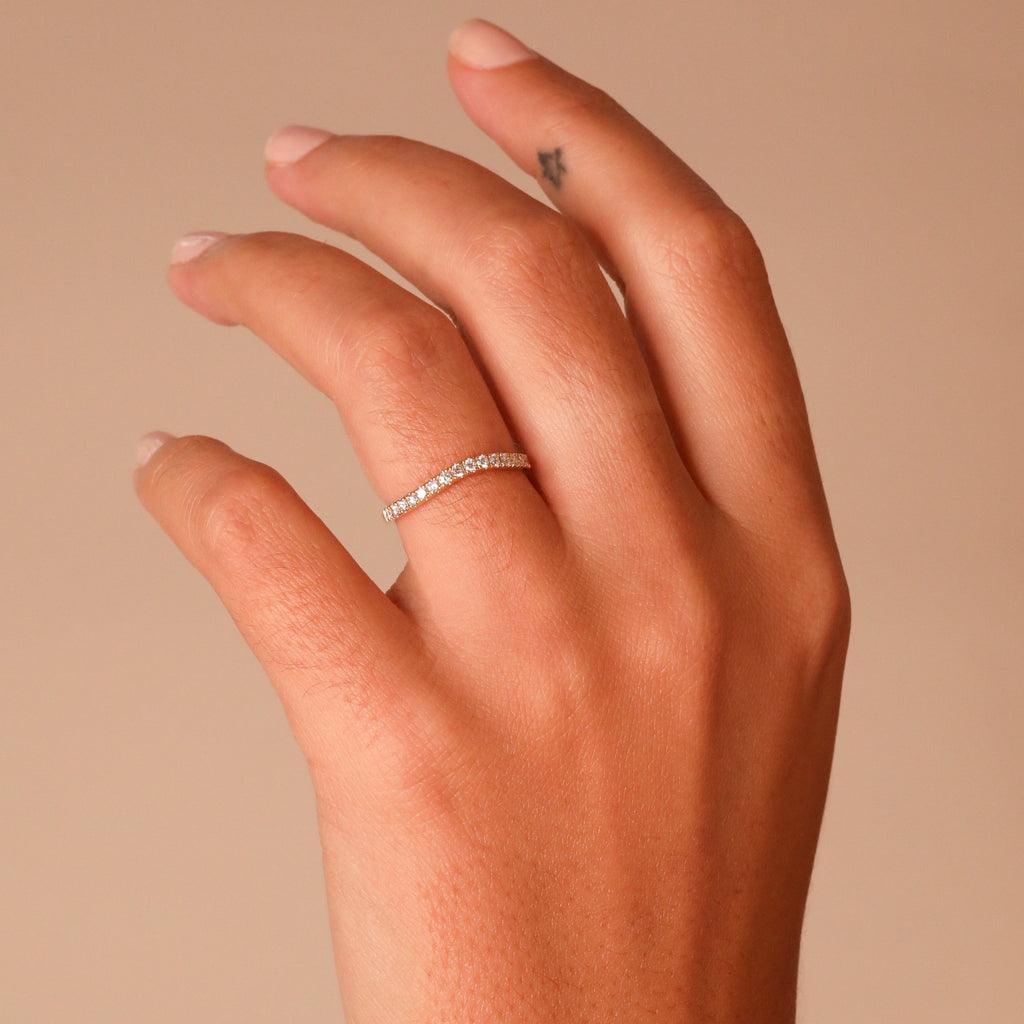 0.33 TCW Round Lab Grown Diamond Curved Wedding Band