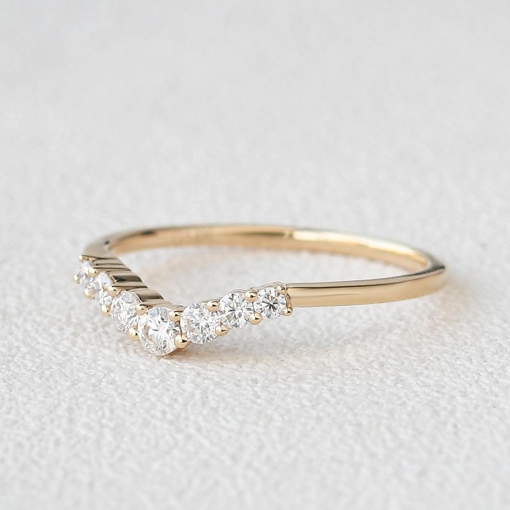 0.22 CT Round Cut Curved Moissanite Wedding Band - violetjewels