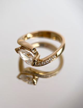 1.0 - 2.0 CT Pear Cut Lab Grown Diamond Pavé Unique Setting Engagement Ring