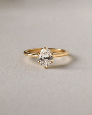 1.10-3.0 CT Oval CVD Diamond Solitaire Style Engagement Ring