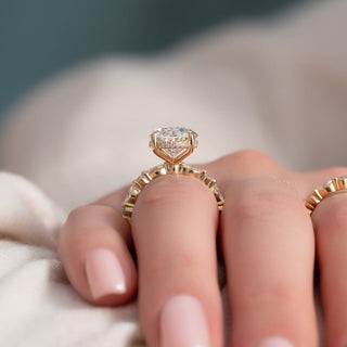3.0-5.0 CT Oval CVD Diamond Pave Setting Engagement Ring