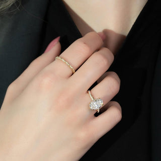 1.5-3.5 CT Oval CVD Diamond Twisted Pave Setting Engagement Ring