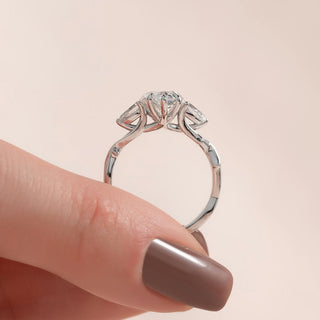 1.0-3.0 CT Pear Lab Grown Diamond Three Stone Engagement Ring