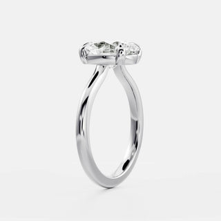 2.50 - 3.50 CT Oval Cut Solitaire Style Moissanite Engagement Ring