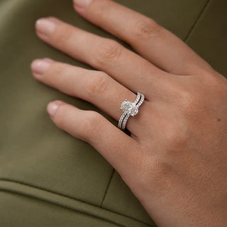 1.10-3.50 CT Oval Shaped Lab Grown Diamond Unique Engagement Ring