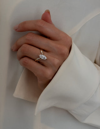 2.0 CT Marquise Shaped Lab Grown Diamond Solitaire Style Bridal Set-Kelvin