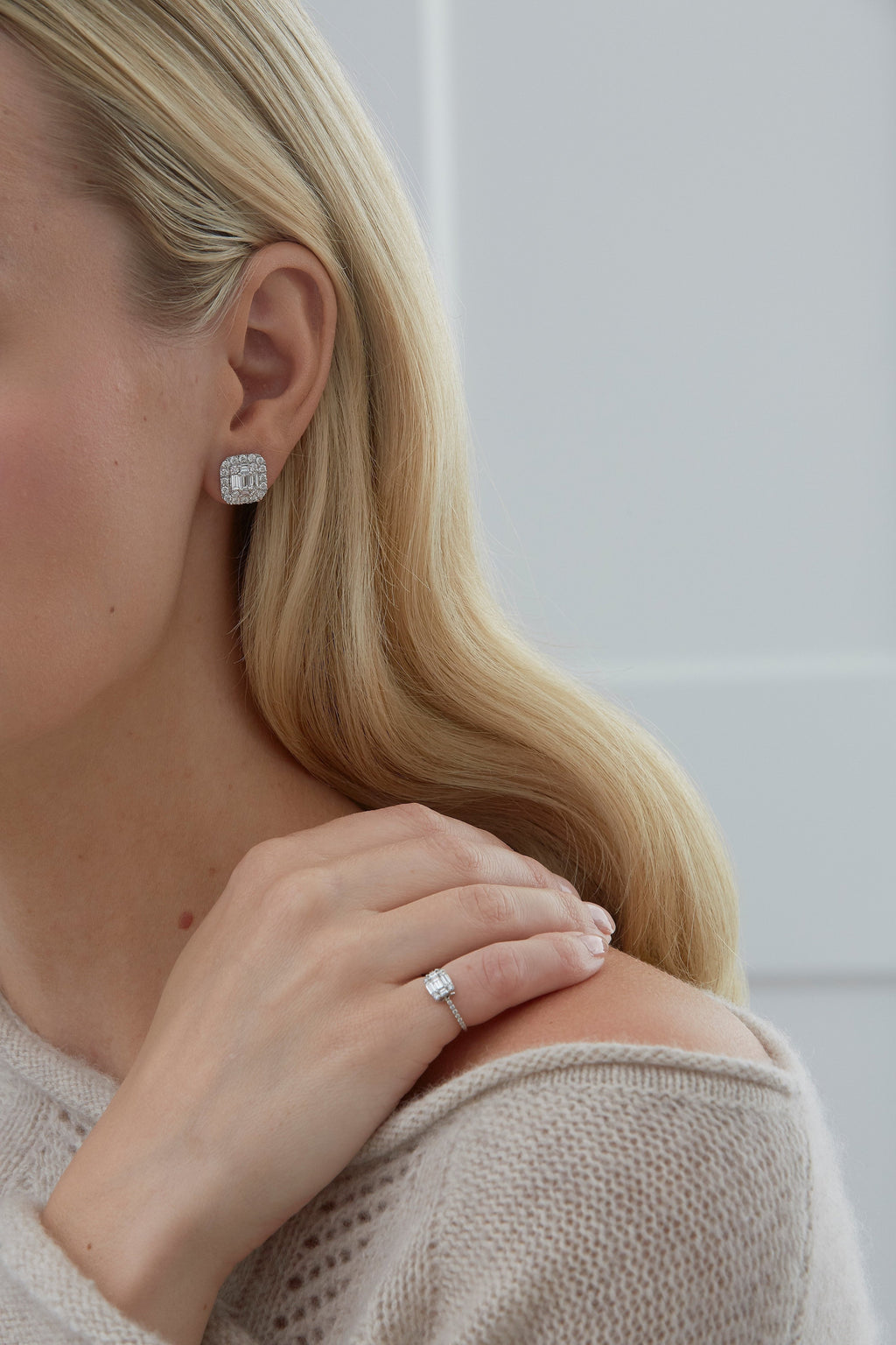 4.0 TCW Baguette & Round Moissanite Diamond Halo Earrings - violetjewels