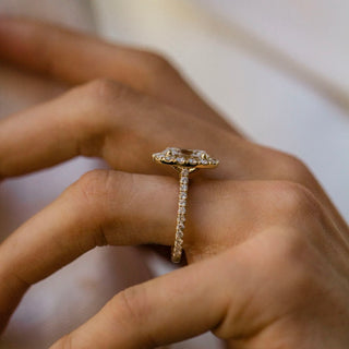 1.0-3.0 CT Oval Shaped Lab Grown Diamond Halo & Pave Engagement Ring