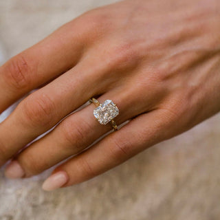 2.0-4.0 CT Radiant Shaped Lab Grown Diamond Unique Engagement Ring