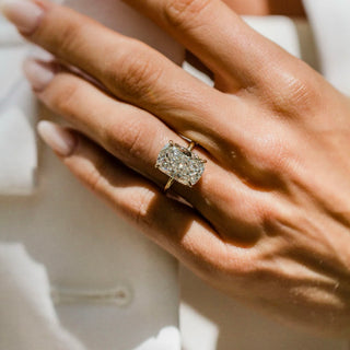 4.0-6.0 CT Cushion Shaped Lab Grown Diamond Hidden Halo Engagement Ring