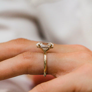 2.0-4.0 CT Oval Shaped Lab Grown Diamond Hidden Halo Engagement Ring