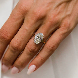 3.0-5.0 CT Oval Shaped Lab Grown Diamond Solitaire Engagement Ring