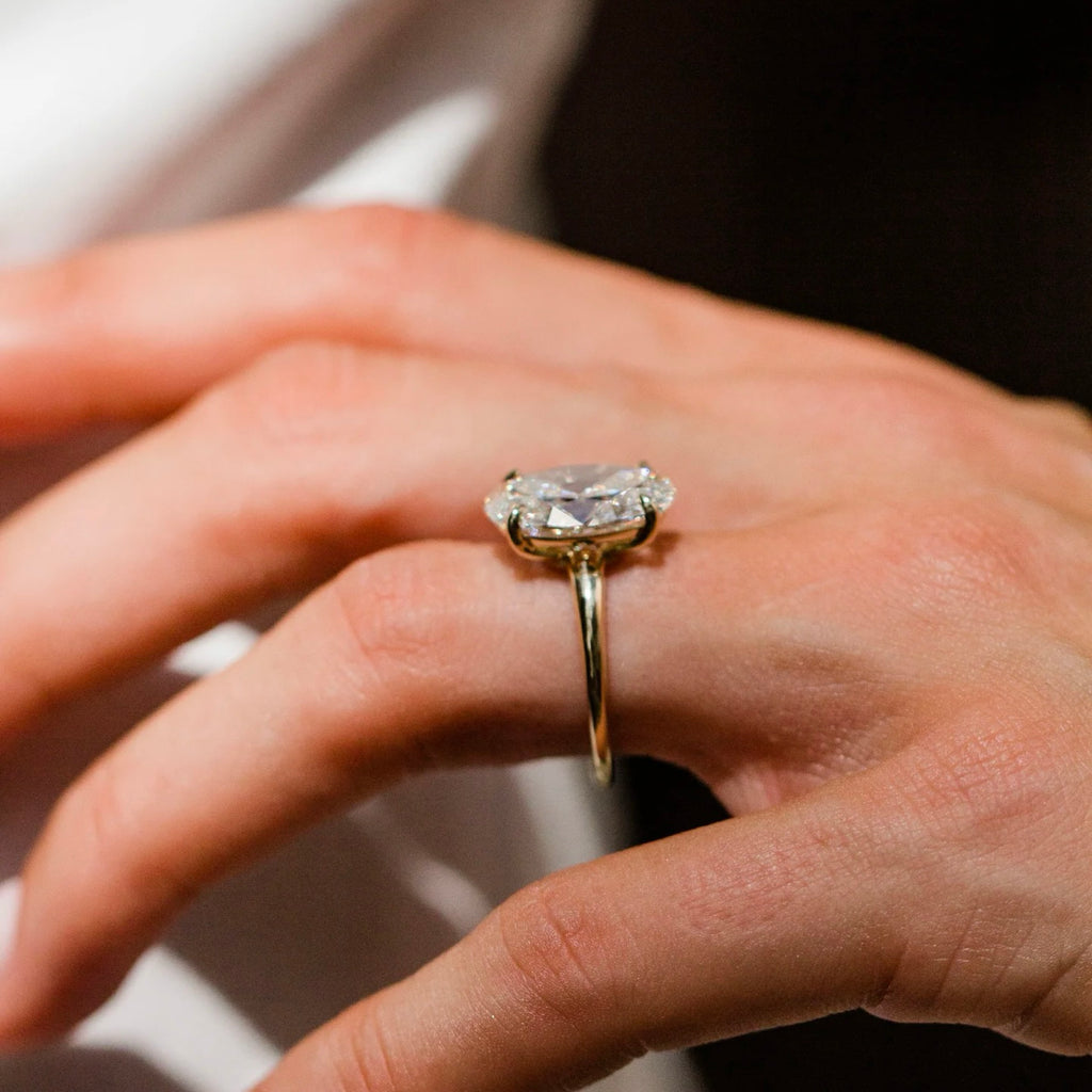 3.0-5.0 CT Oval Shaped Lab Grown Diamond Solitaire Engagement Ring
